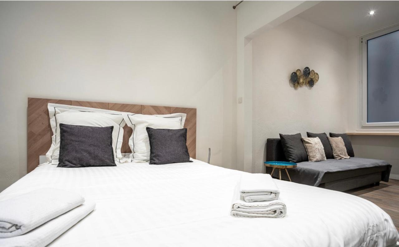 Aixsuites - Hyper Centre Cosy 26M2 - 1 Double Bed - 1 Sofa آيكس أومبروفينس المظهر الخارجي الصورة